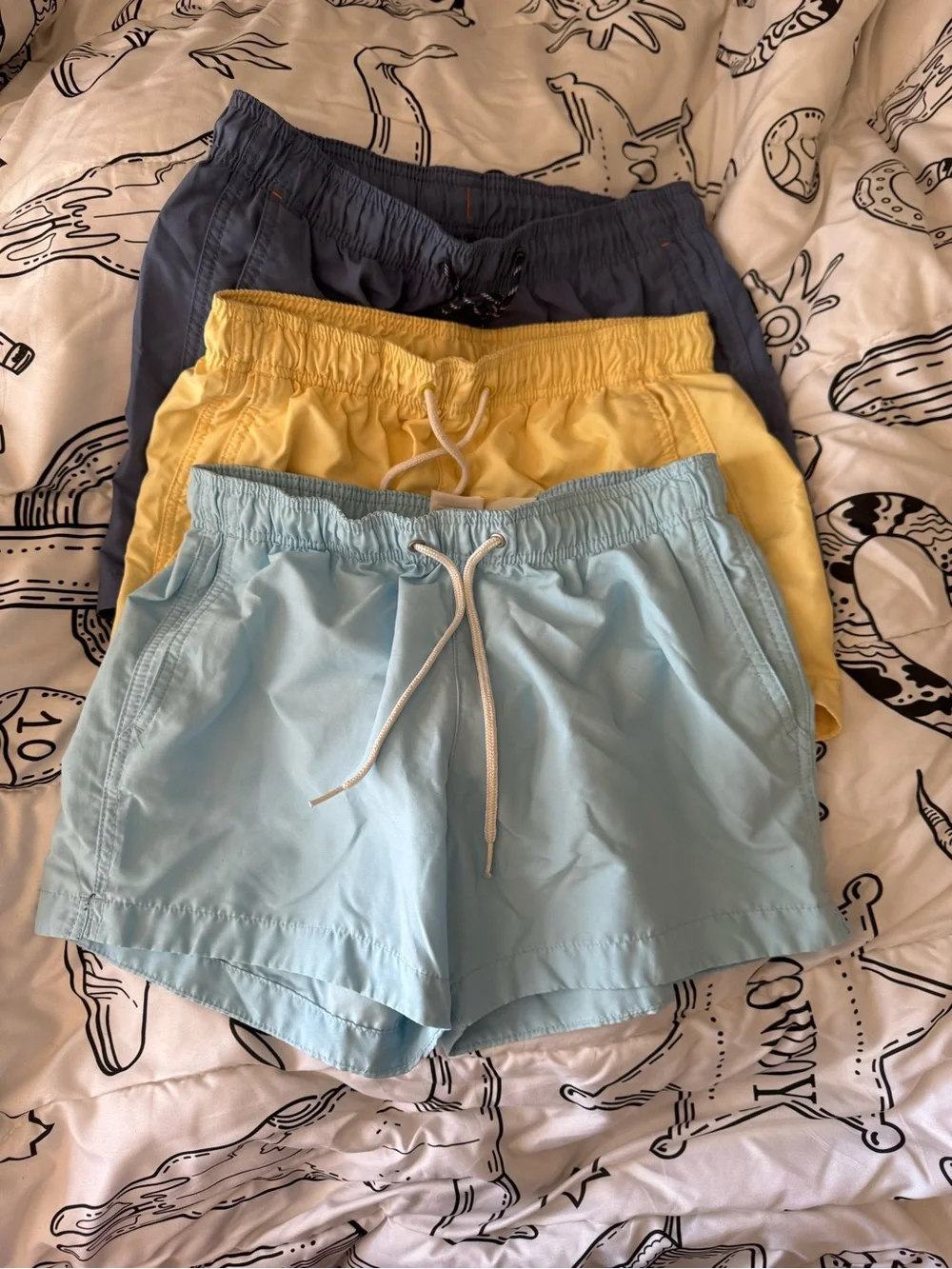H&M Men’s Swim Shorts (3-Pack)